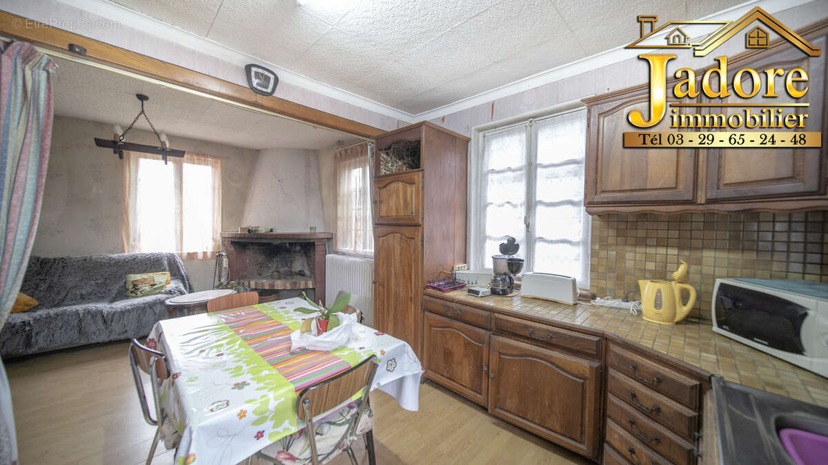 Maison à SAINT-LEONARD