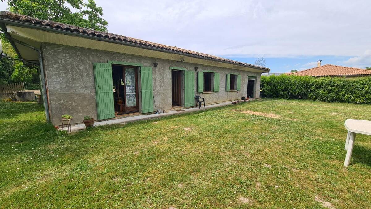Maison à PEUJARD