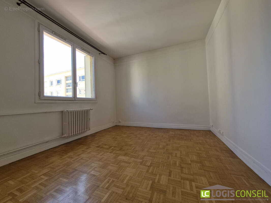 Appartement 61 m² à Bourg-La-Reine  - photo 4