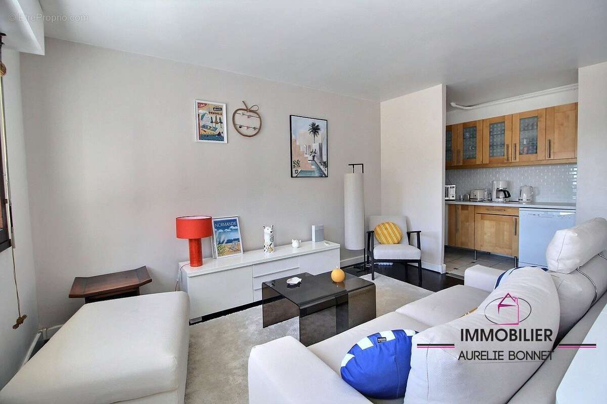 Appartement à TROUVILLE-SUR-MER