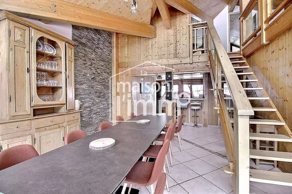 Appartement à LA CHAPELLE-D'ABONDANCE