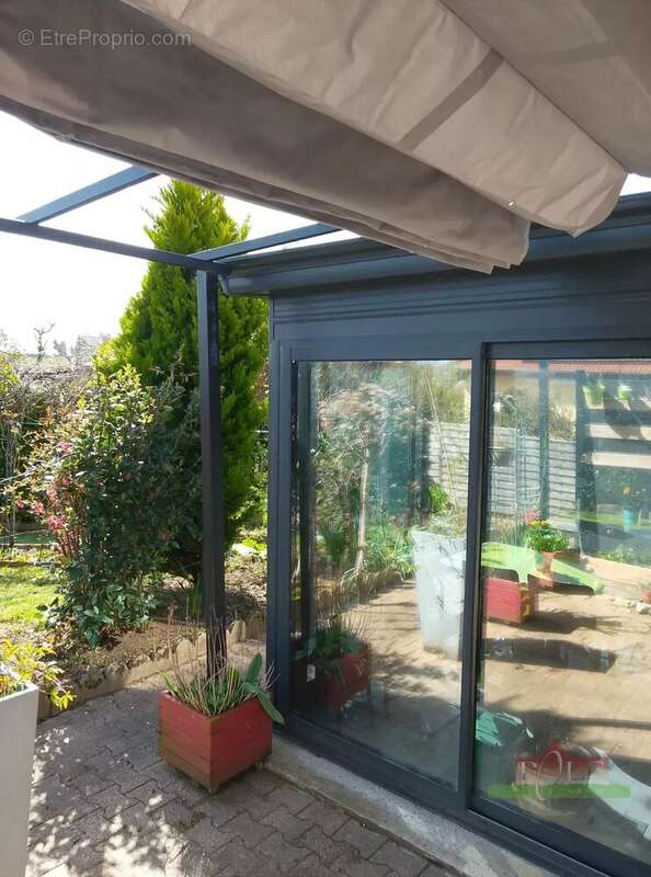 Maison à NERIS-LES-BAINS