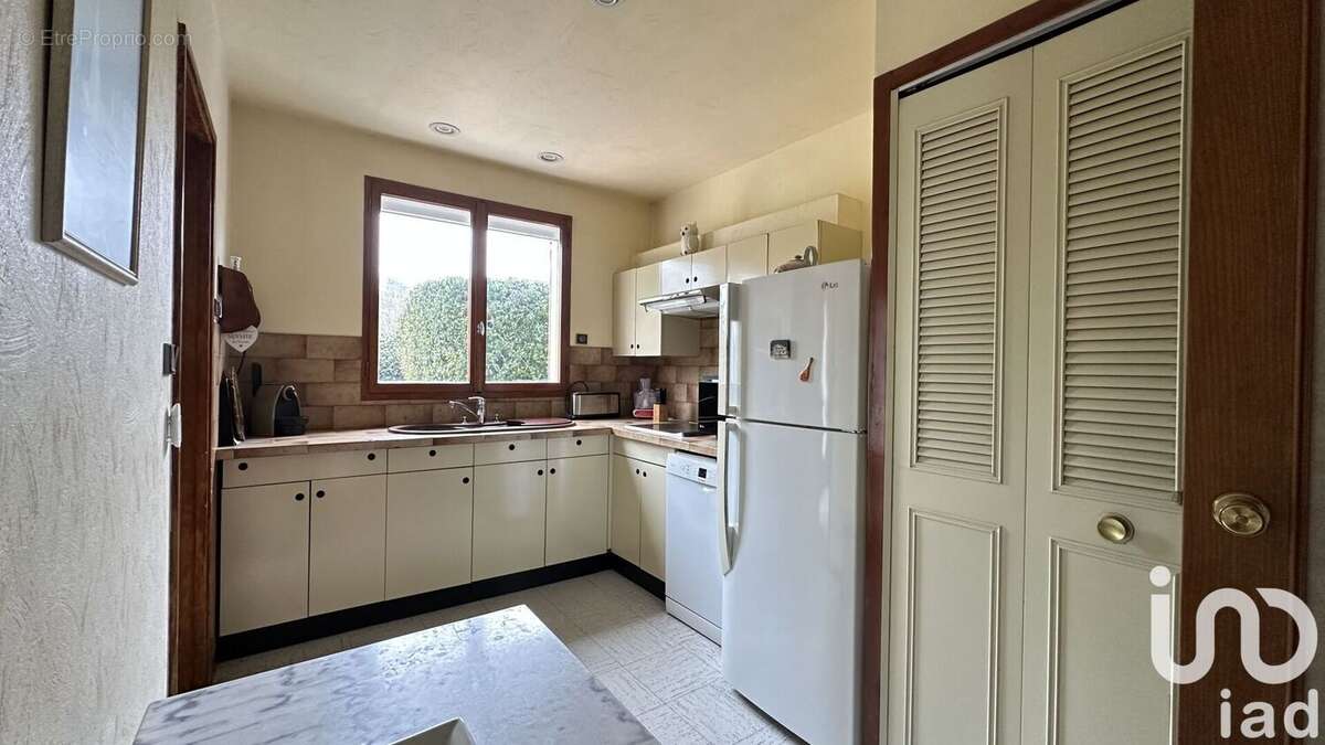 Maison 105 m² à Elancourt  - photo 8