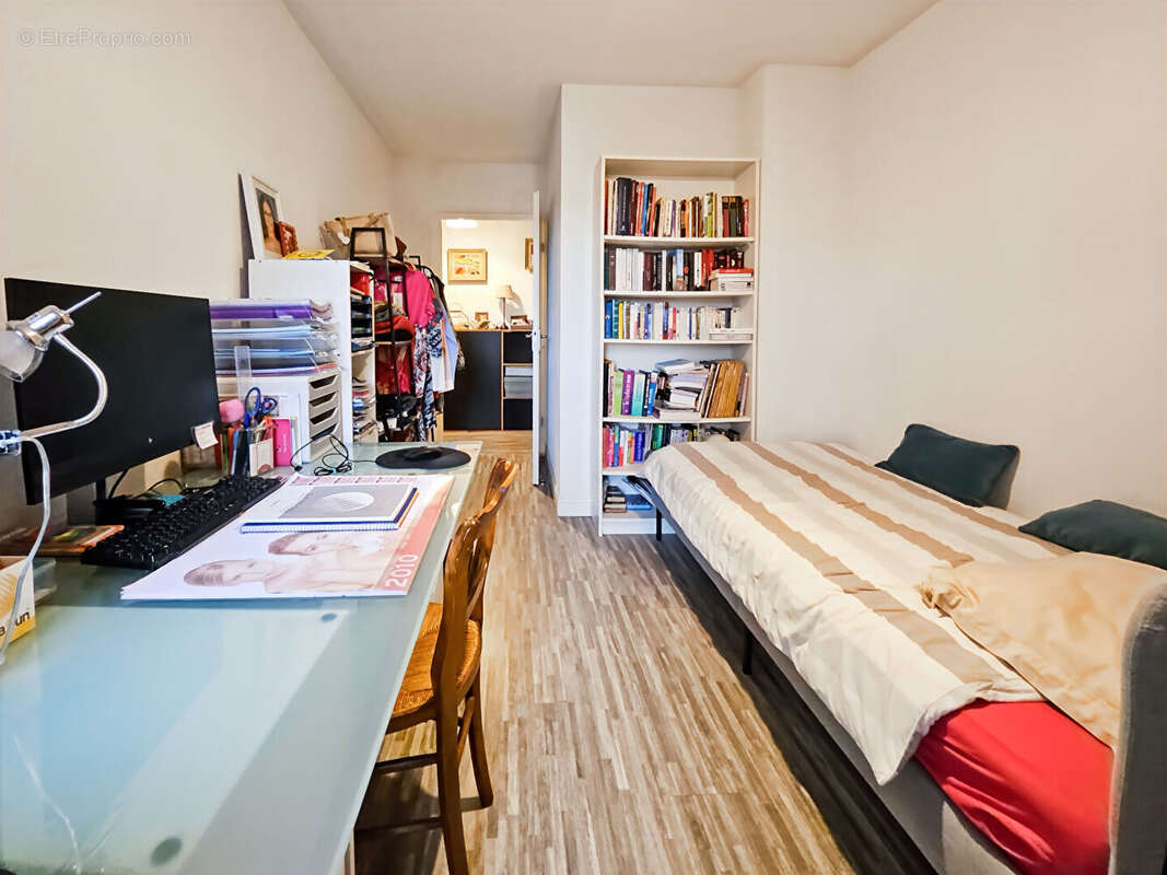 Appartement à VILLENAVE-D&#039;ORNON