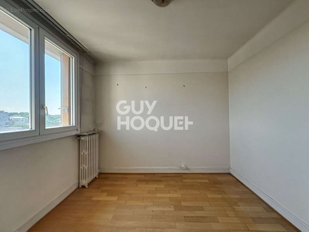 Appartement à STAINS