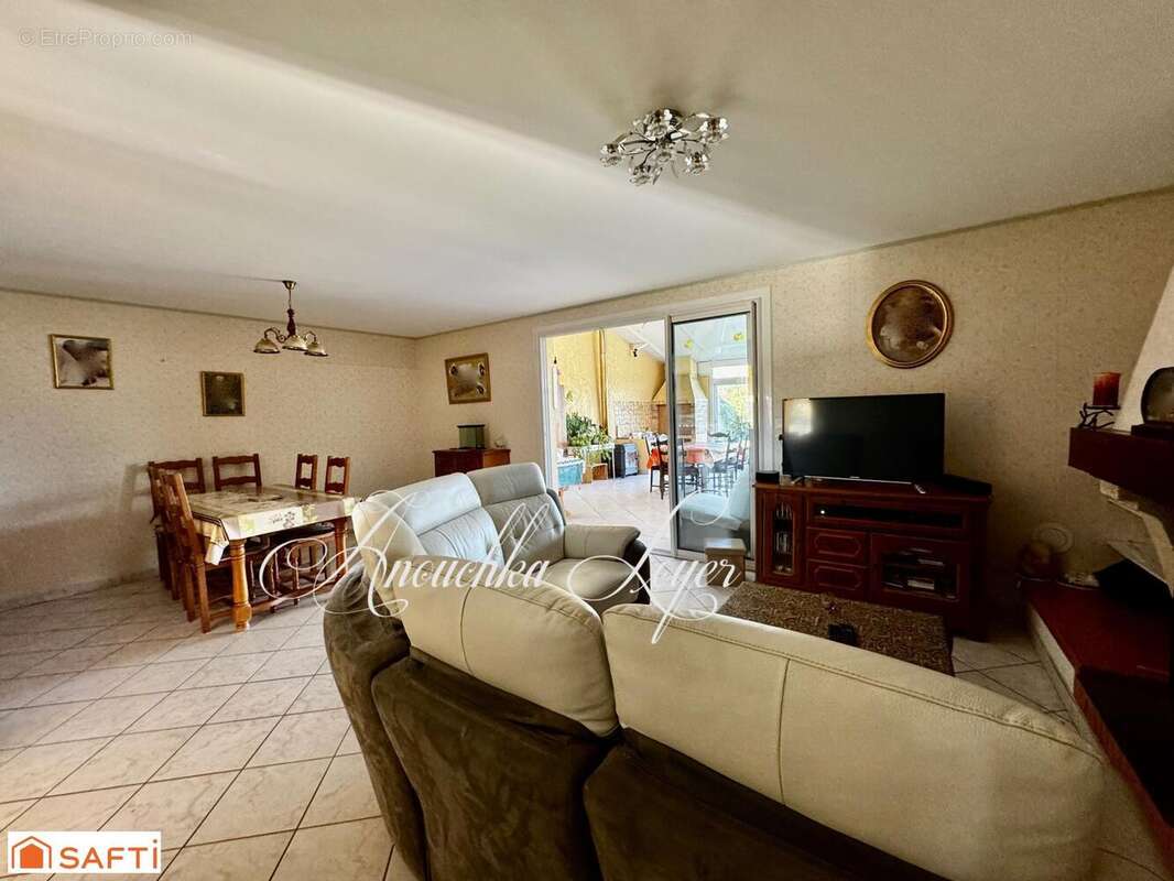 Photo 3 - Maison à GORNAC