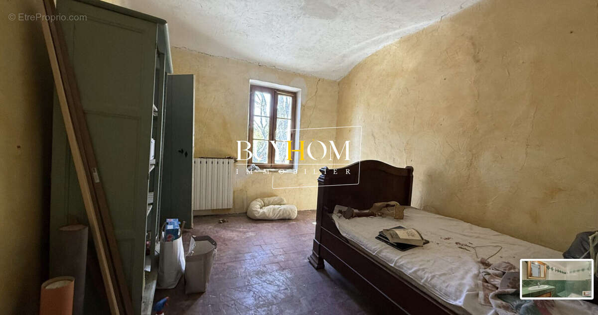 Maison à L'ISLE-SUR-LA-SORGUE