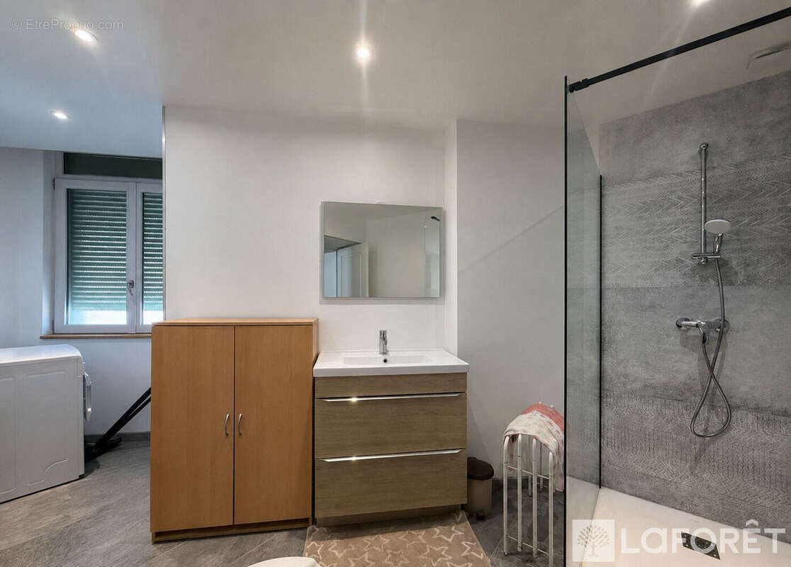 Appartement Ruynes En Margeride 3 pièce(s) 77 m2 - photo 6