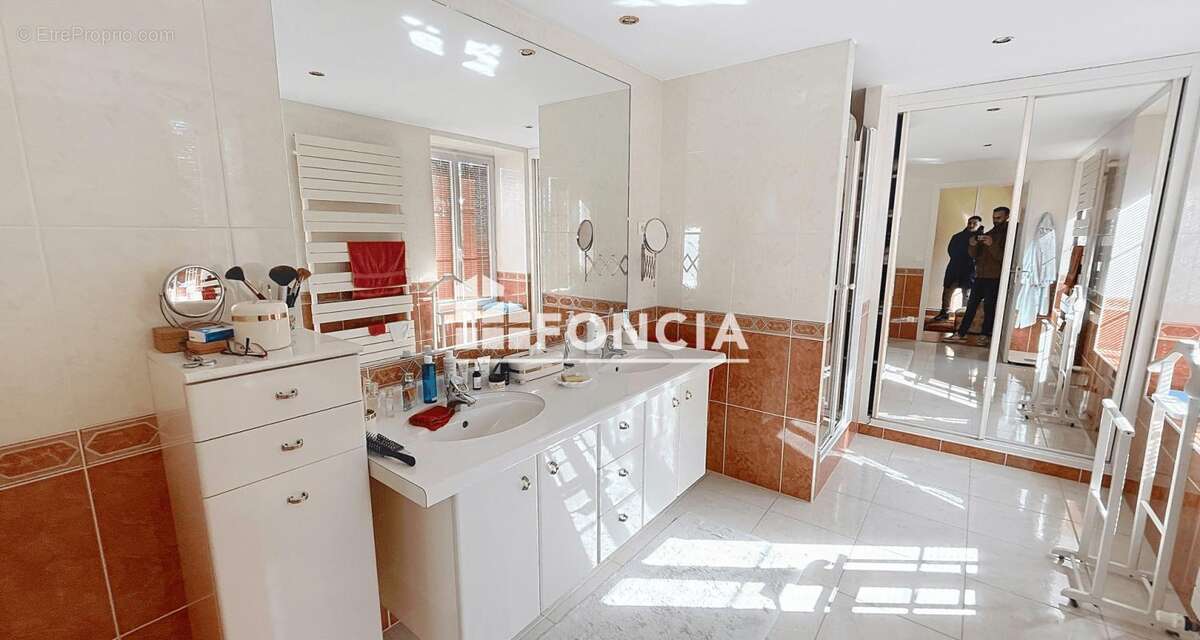 Maison à CERISY-BELLE-ETOILE