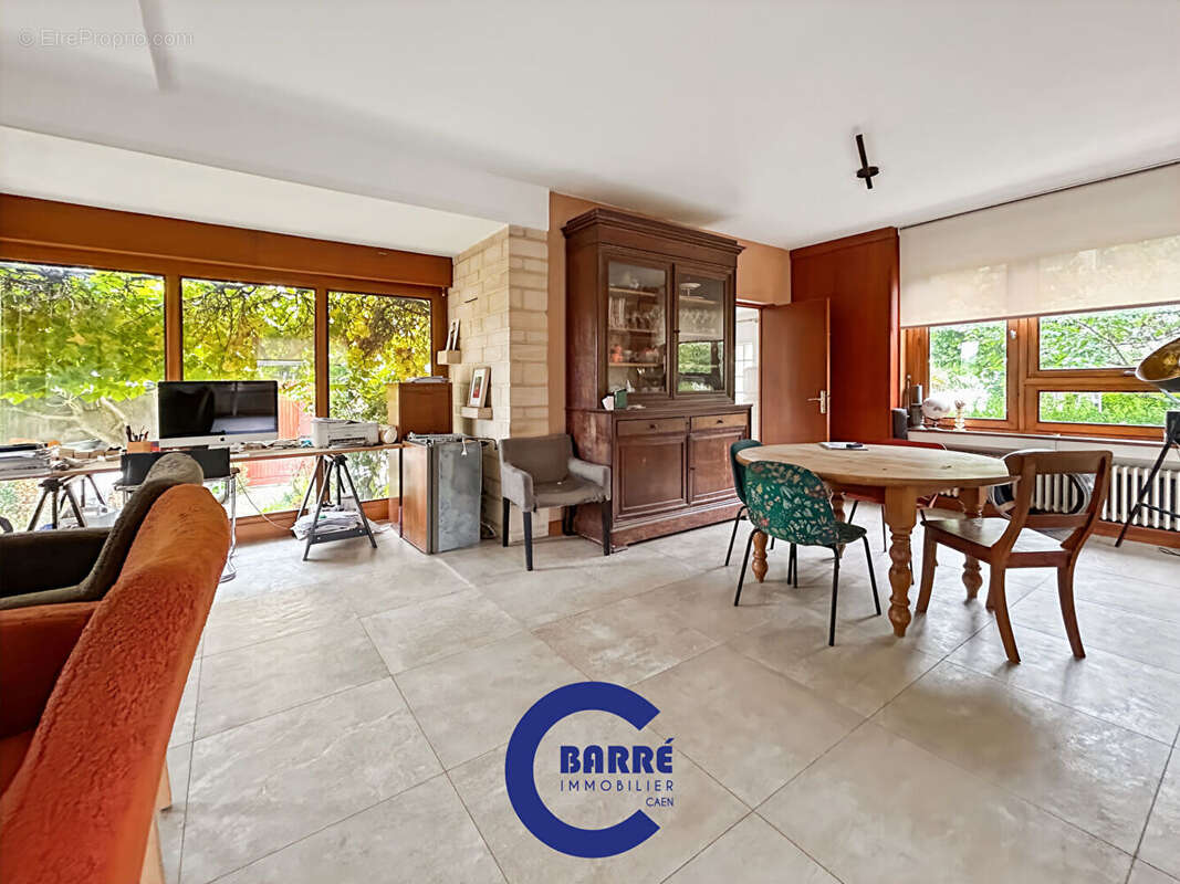 Maison à OUISTREHAM