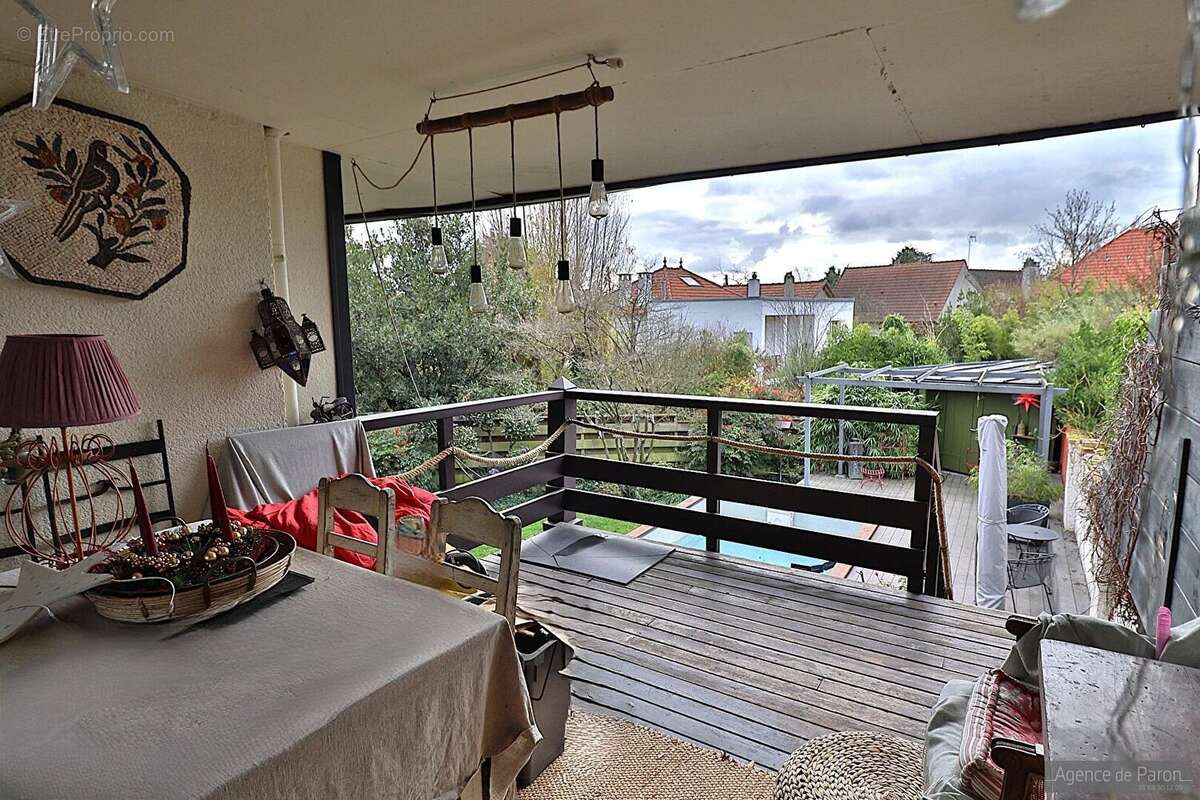 Maison à VERRIERES-LE-BUISSON