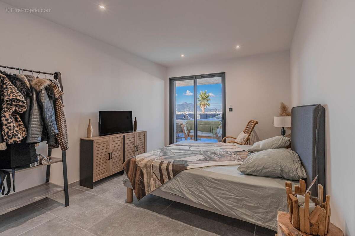 Appartement à GROSSETO-PRUGNA