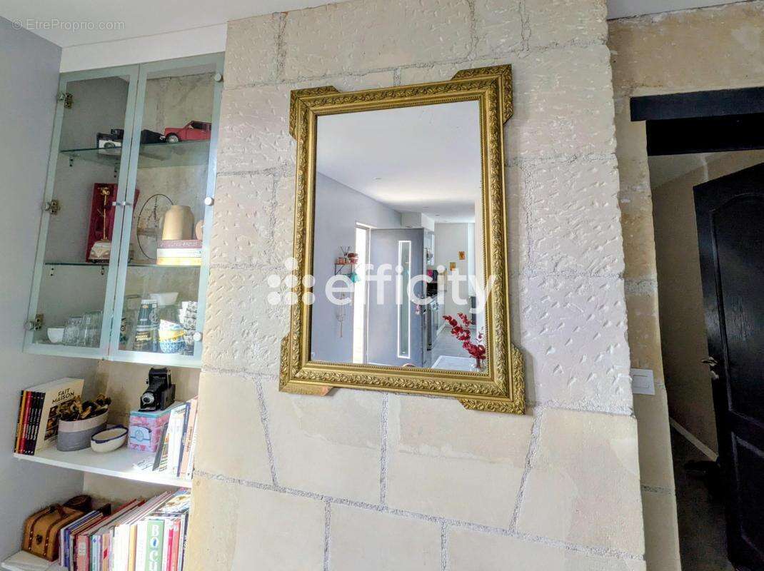 Maison à CINQ-MARS-LA-PILE