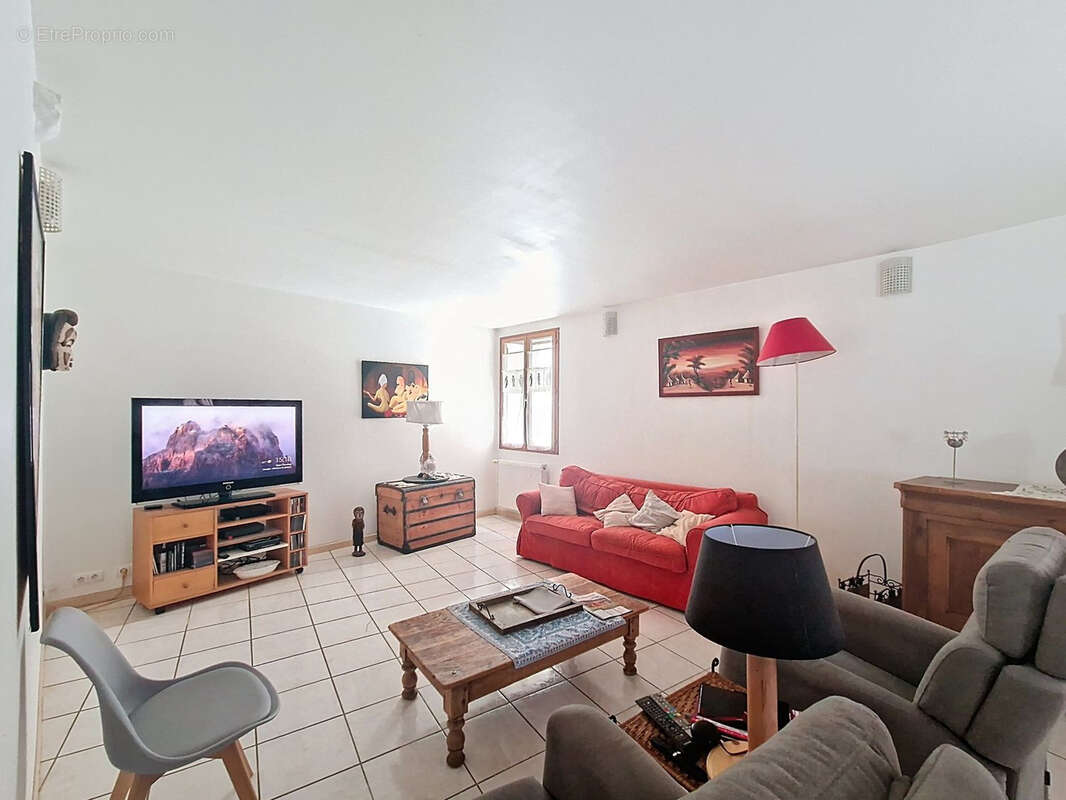 Maison à SAINT-MACAIRE