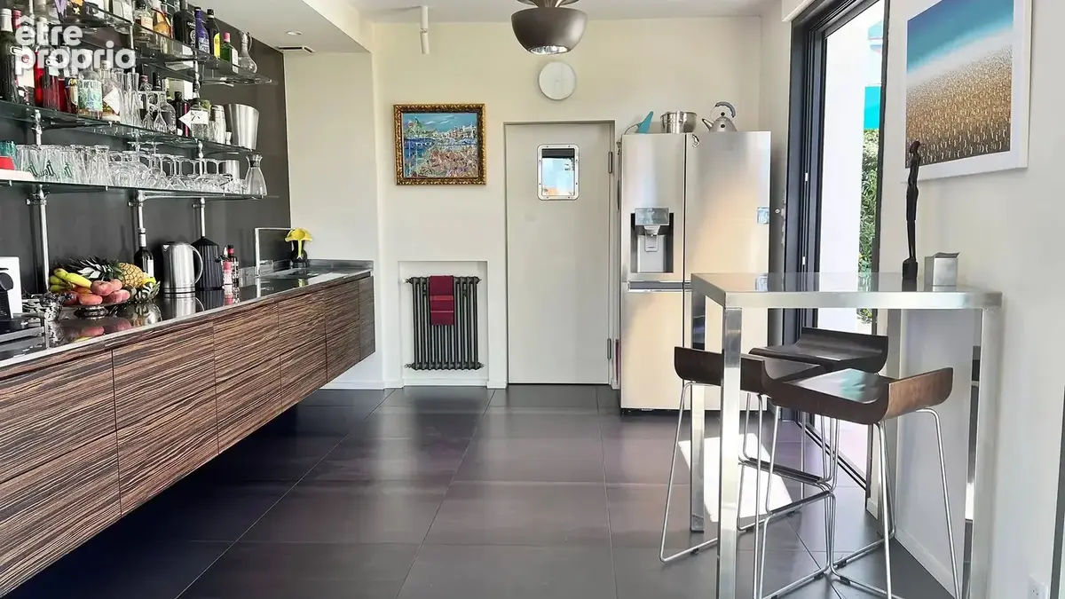Maison contemporaine de 150 m² avec piscine à Biarritz - photo 10