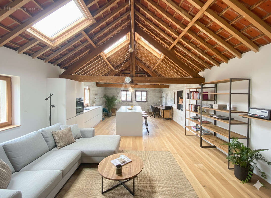 Maison à CONDECOURT