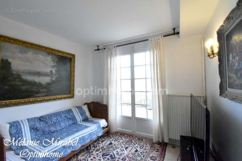 Maison à LE SACQ