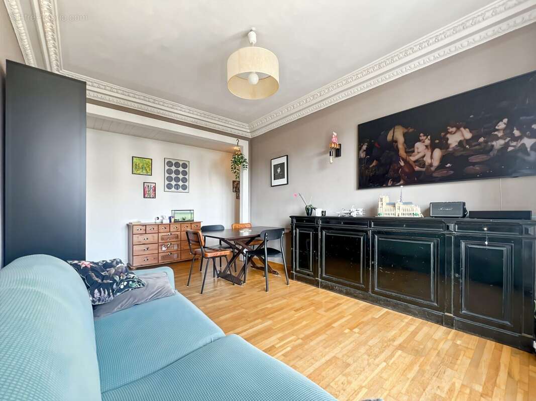 Appartement à ASNIERES-SUR-SEINE