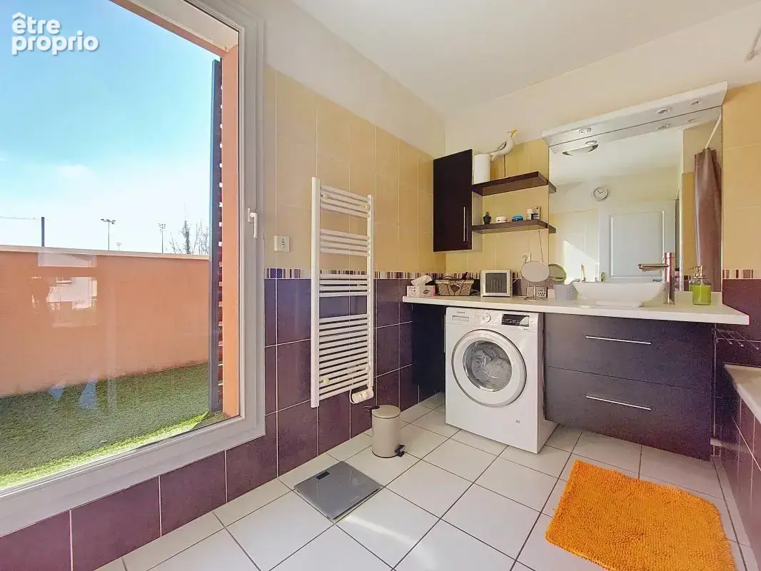 Maison 79 m² à Mions  - photo 11