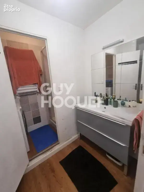 charmant T2 de 60 m² entièrement rénové - photo 5