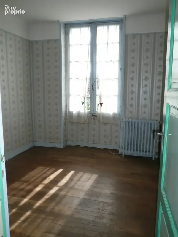  BURIE (17) A Vendre CORPS de FERME et Ses Nombreuses Dépendances  - photo 26