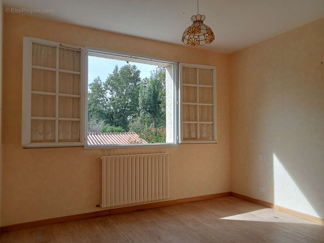 Maison à VENANSAULT