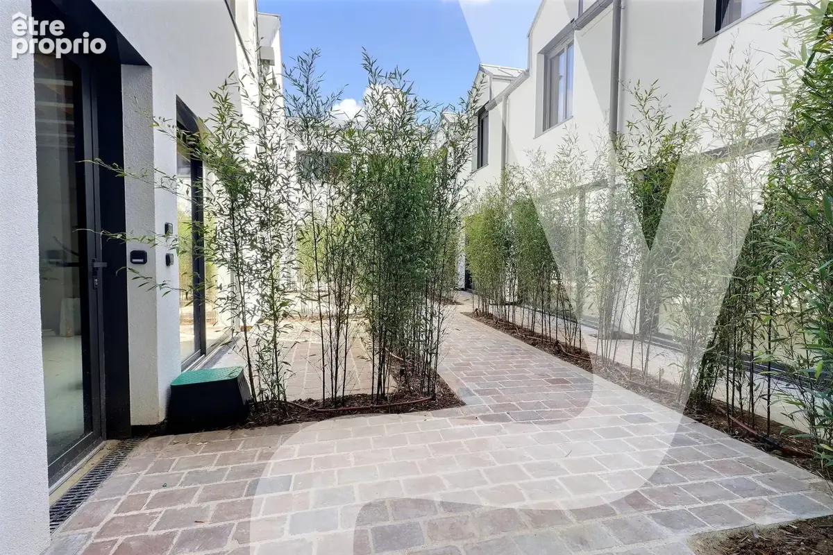 Magnifique loft avec terrasse - 5 pièces - bas montreuil - photo 4