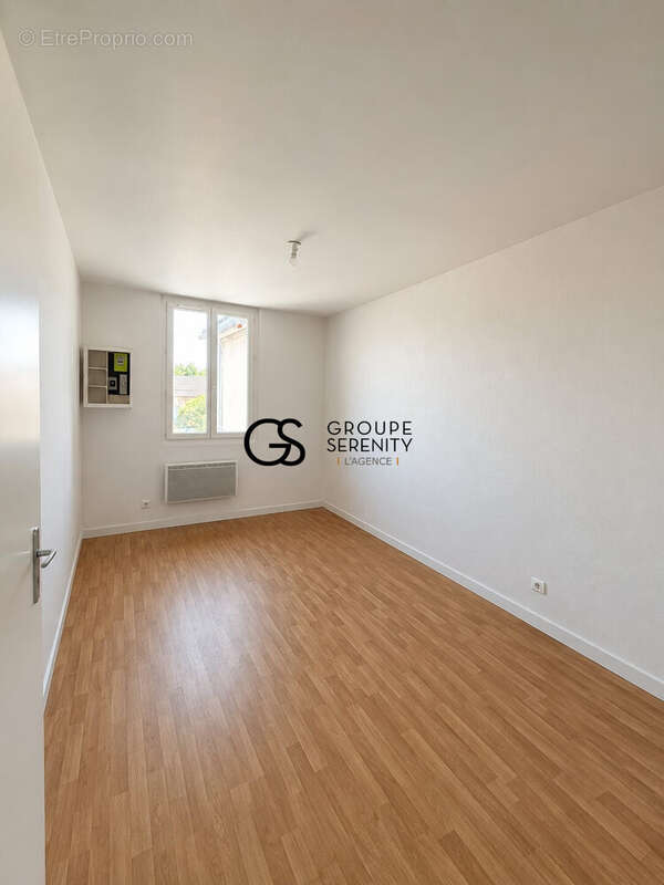 Appartement 50 m² à Begles  - photo 3