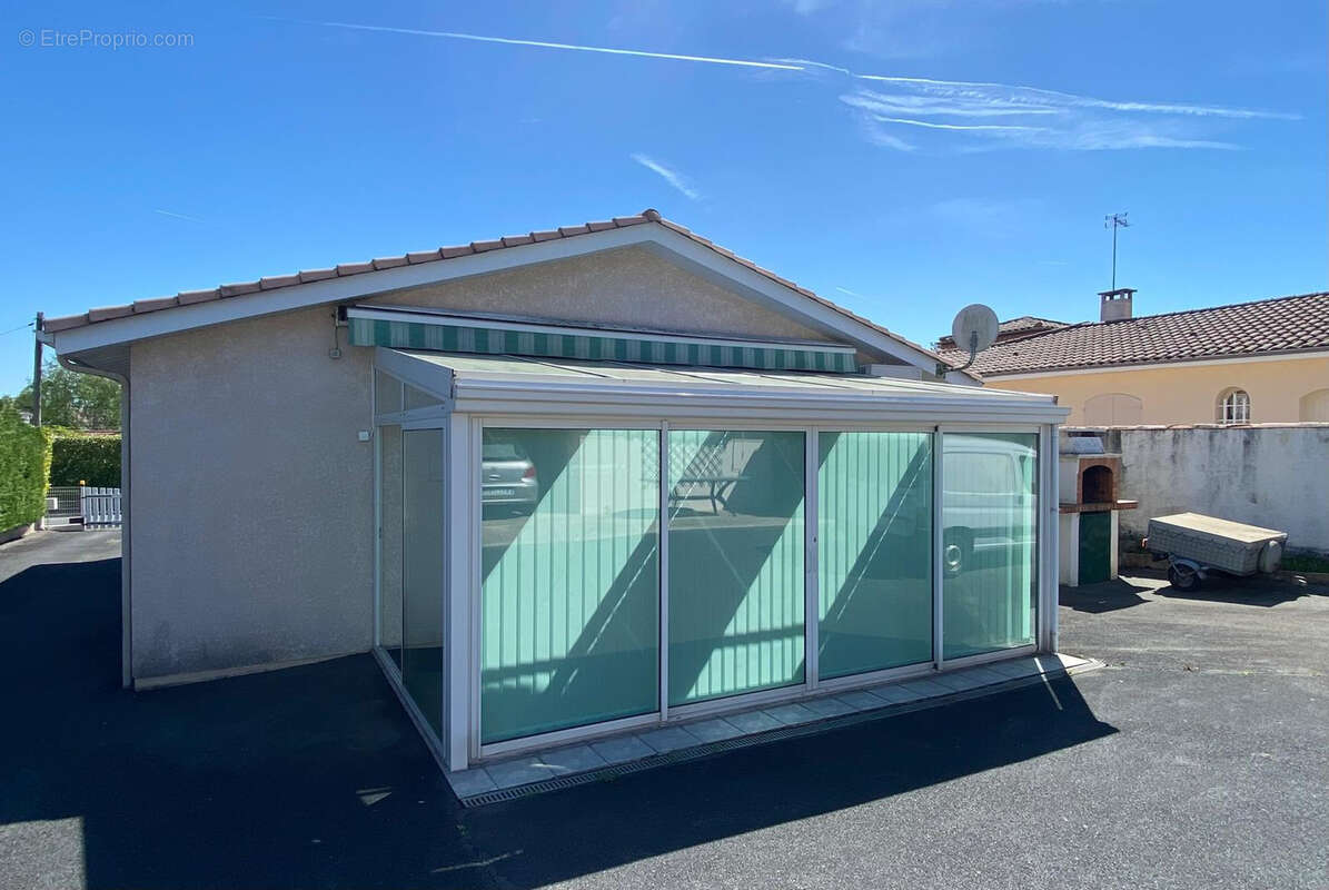 Maison à CARBON-BLANC
