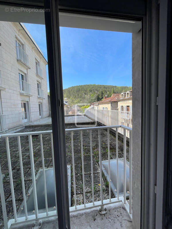 Appartement à LE BUGUE