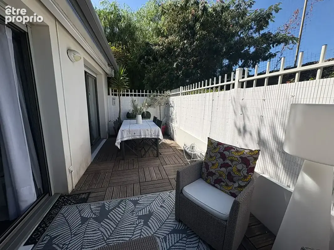 La ciotat  clos des plages  à 50 mètres de la mer, superbe t3 avec terrasse de 16 m² - photo 10
