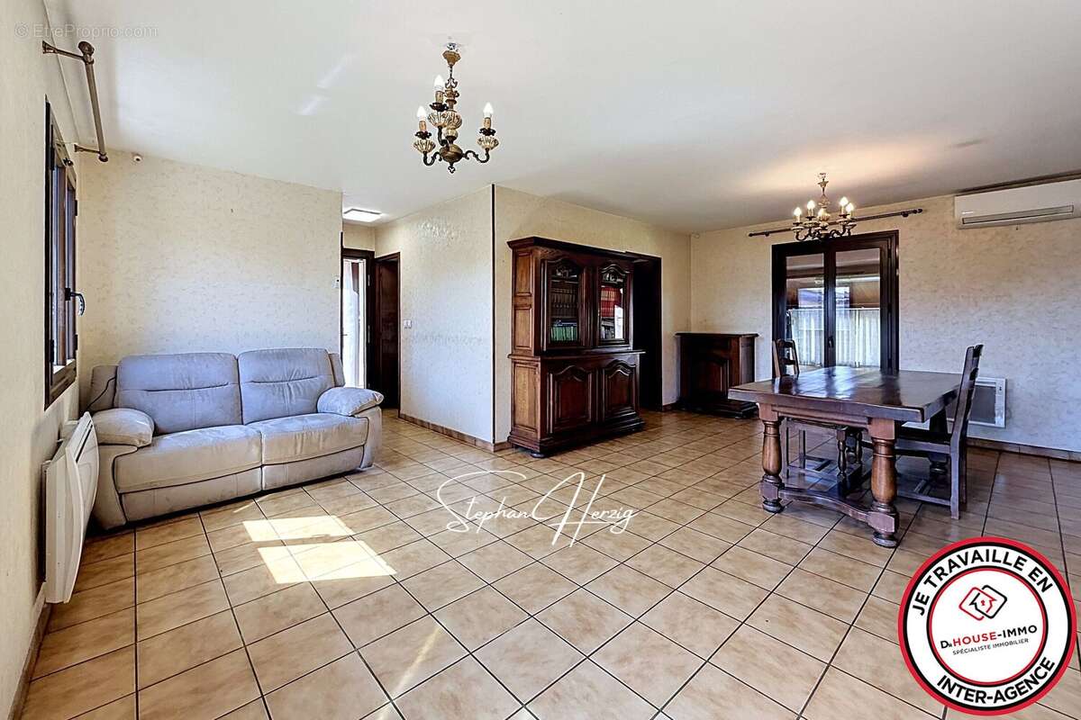 Maison 87 m² à Merignac  - photo 17