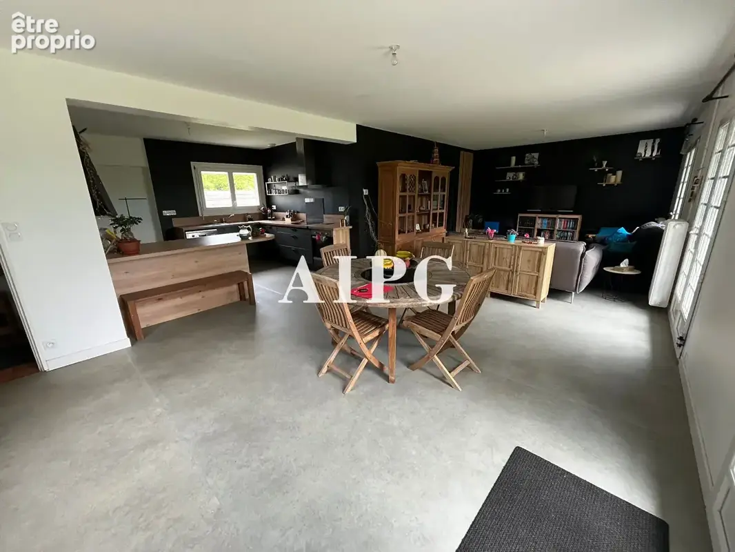 Plérin, belle maison  sur un terrain de 3800m² - photo 2