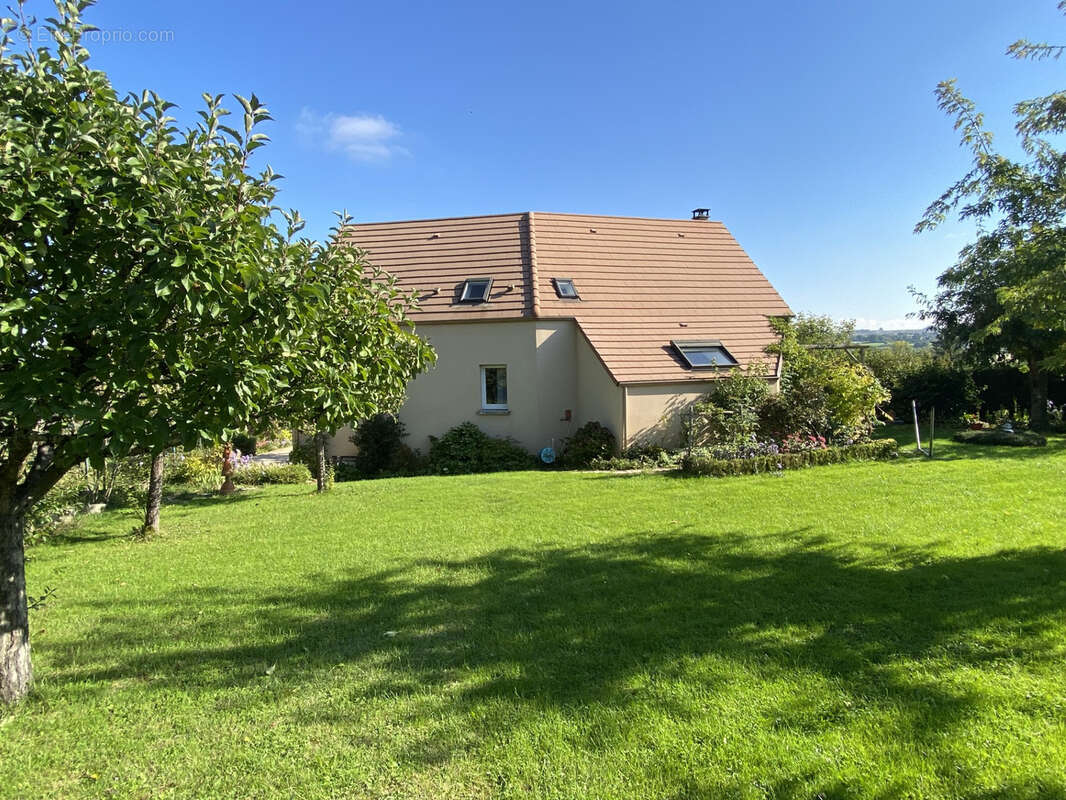 Maison à VILLEFARGEAU