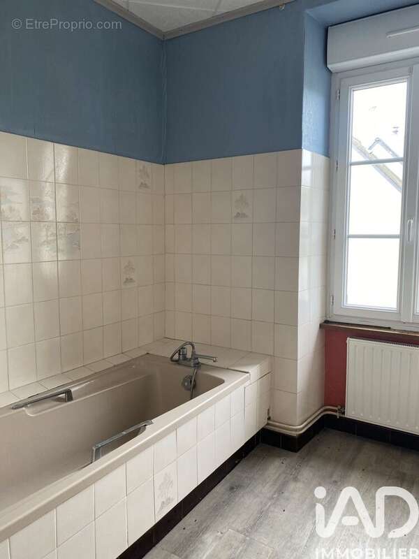 Photo 9 - Maison à BAZOUGES-LA-PEROUSE