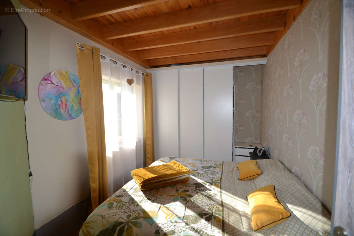 Maison à PONTEILS-ET-BRESIS