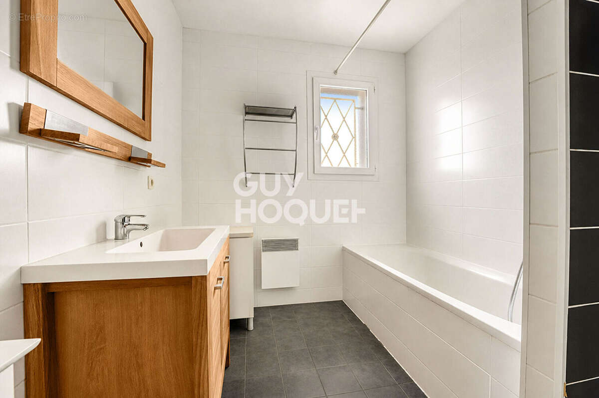 Maison familiale avec potentiel d'agrandissement - photo 3