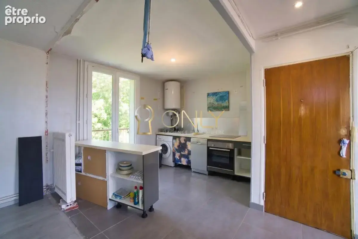 Trévoux - Appartement - T2 - 50 m² - Balcon - photo 5
