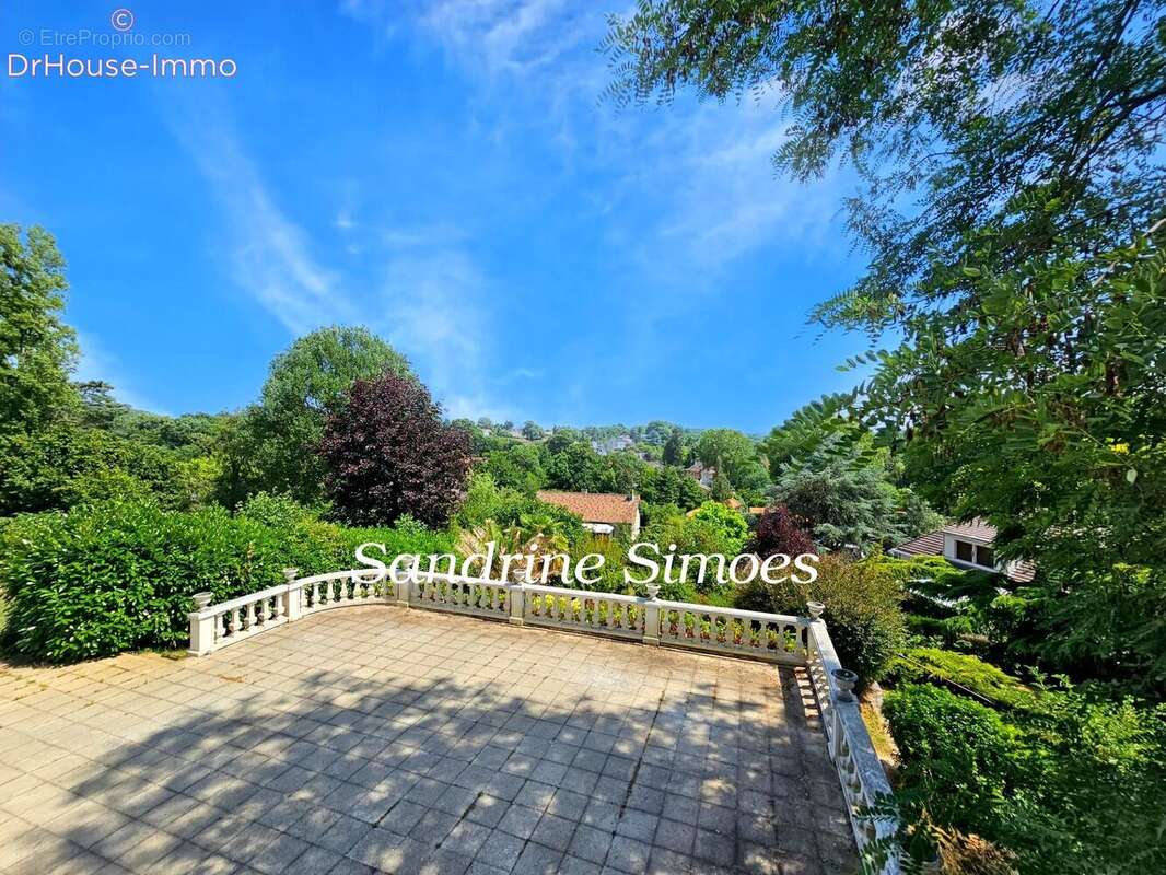 Maison 180 m² à Montmorillon  - photo 13