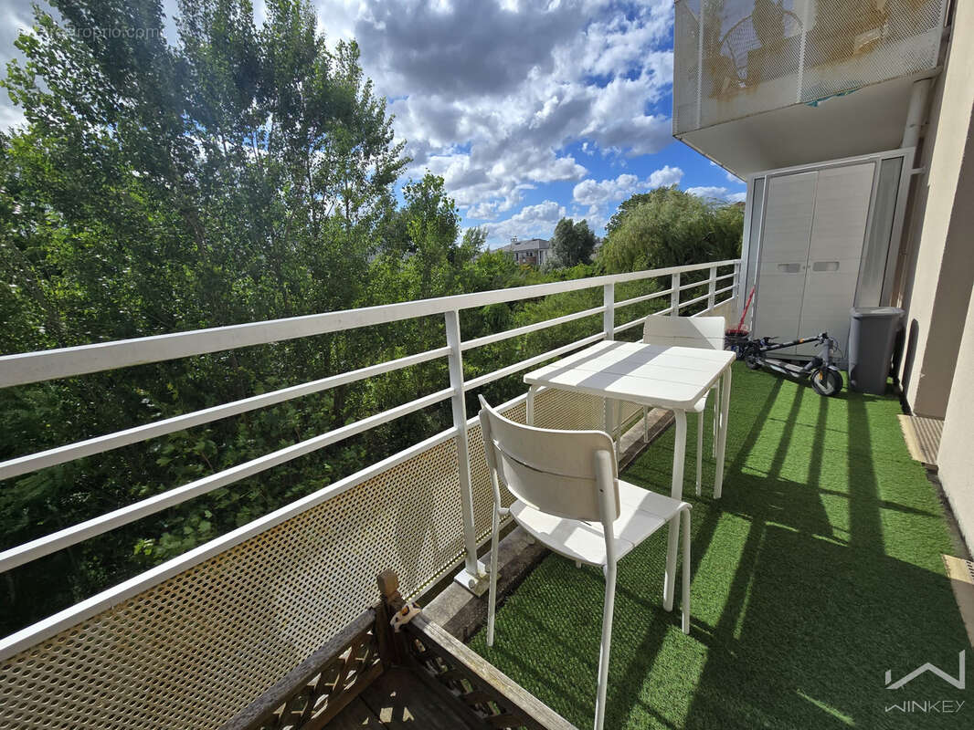 Appartement à VILLENEUVE-LE-ROI