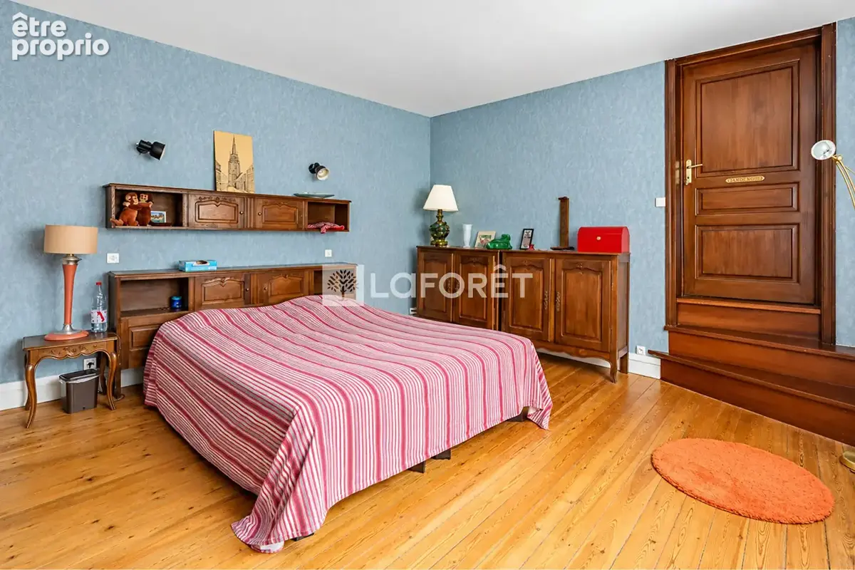 Possibilité de division - ensemble immobilier de plus de 300m² - photo 7