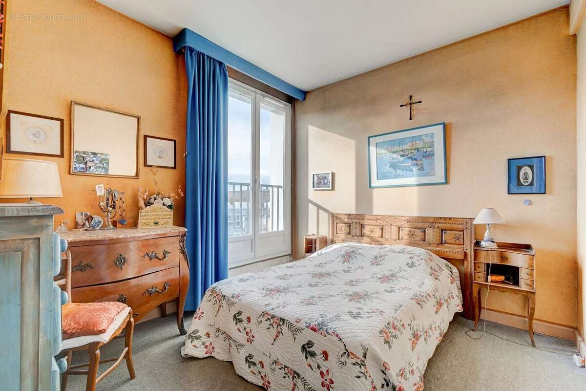 Appartement à BOULOGNE-BILLANCOURT