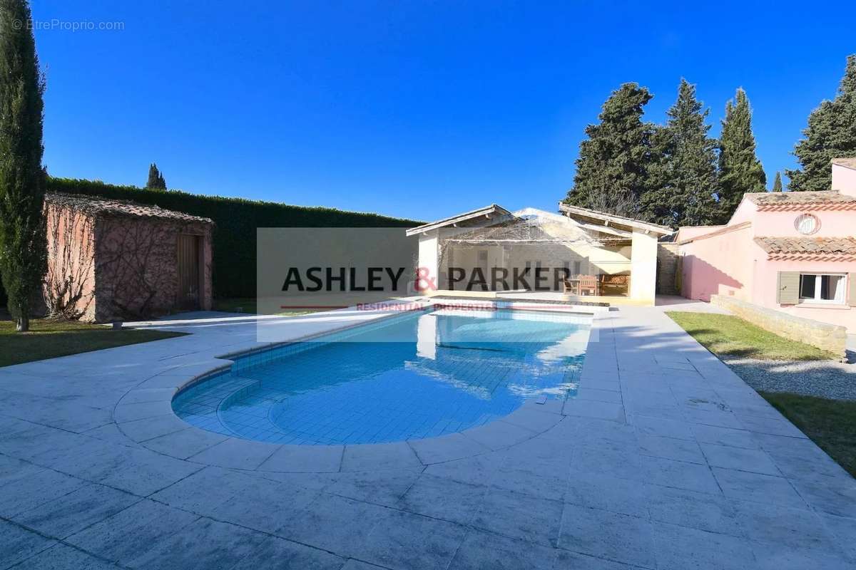 Maison à LORIOL-DU-COMTAT