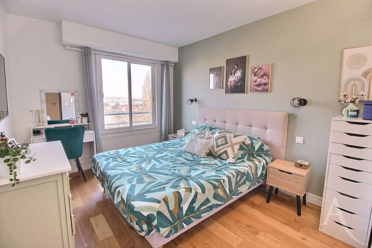 Appartement à THIAIS