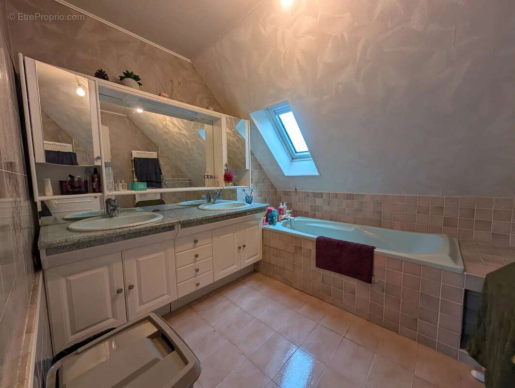 Maison à BOIS-LE-ROI