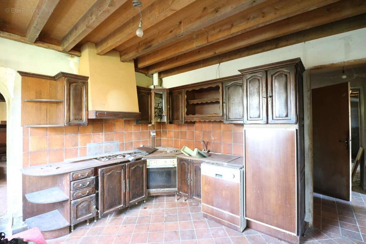 Maison à LA GUERCHE-SUR-L&#039;AUBOIS