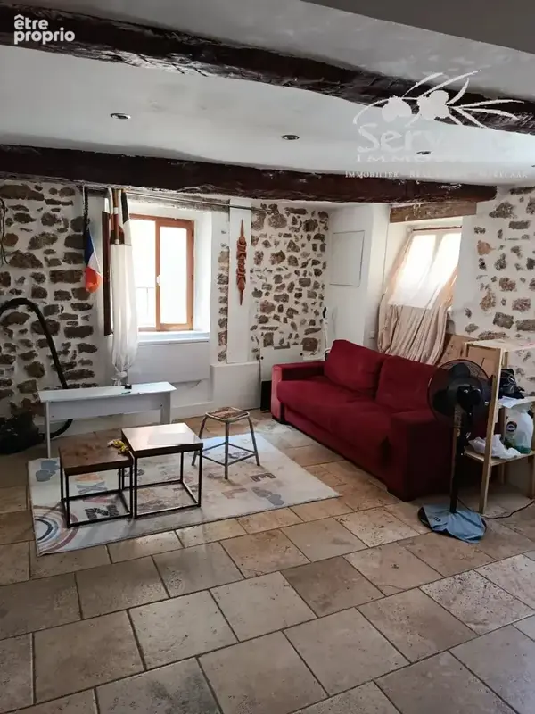 Appartement à LORGUES