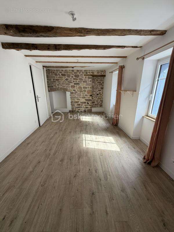 A 50 mètres du port - maison de ville - triplex - vannes - photo 7