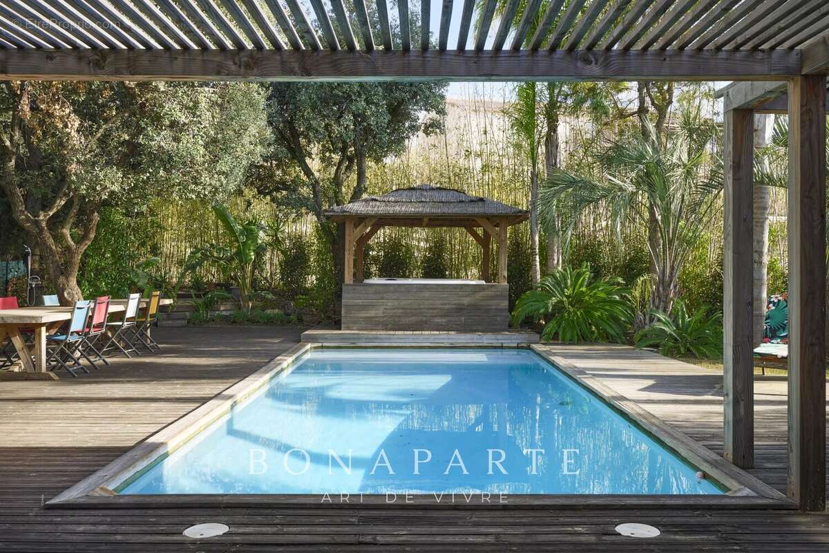 Villa 7 pièces avec piscine - Fréjus - photo 19