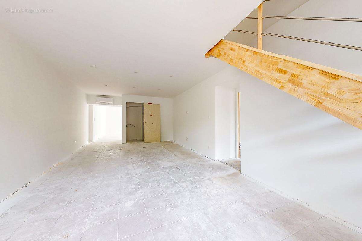 Maison familiale T6 de 180 m² avec terrasse et double garage – À 5 minutes de Mirepoix - photo 12